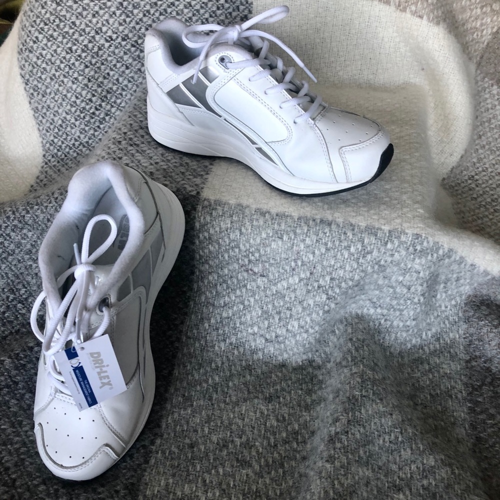 Women’s Drew Motion Therapeutic Athletic Shoes